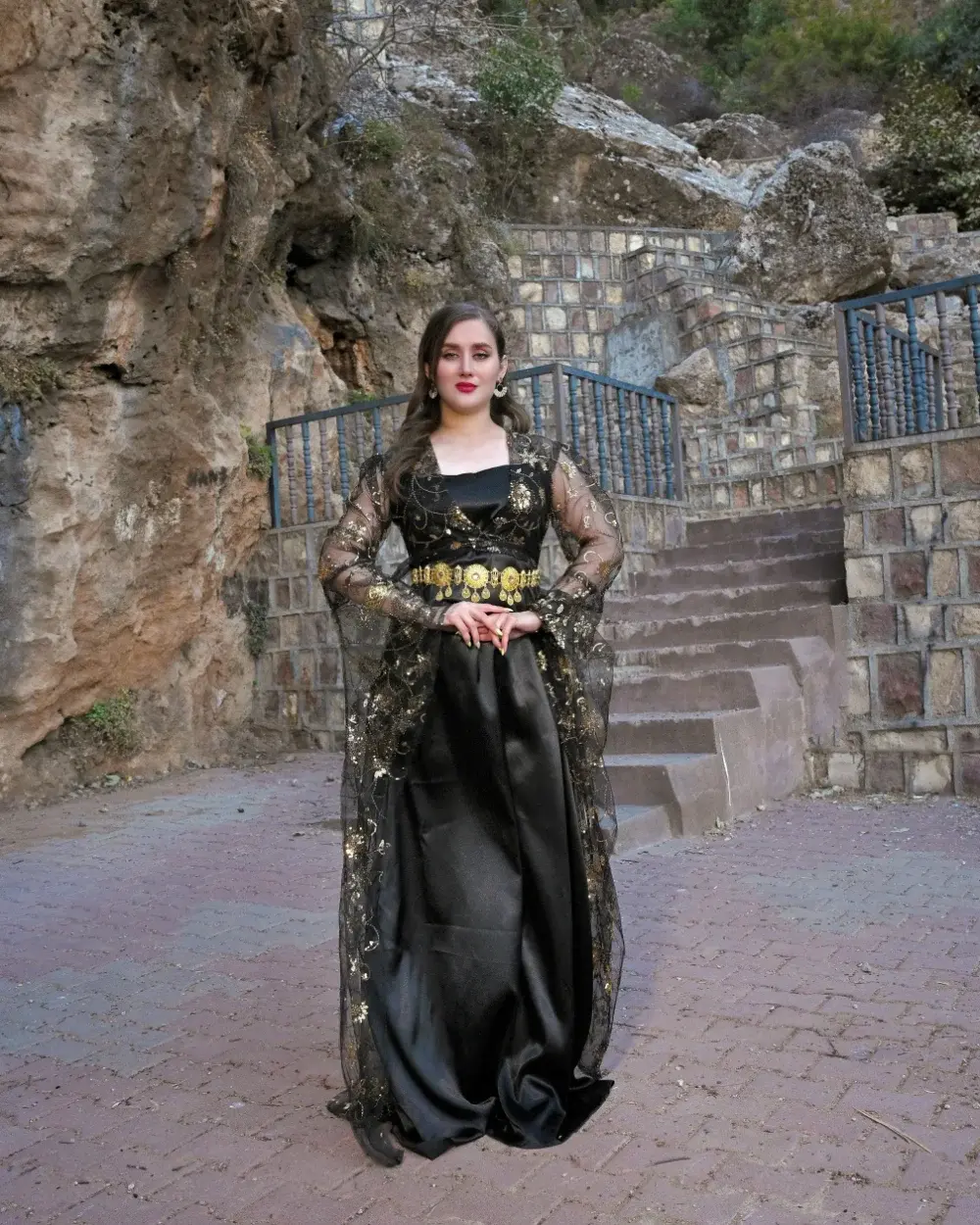 orientalisches kurdisches Kleid - Zînê