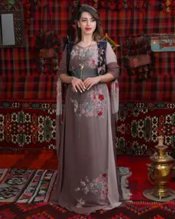 Dîlber – Xezala çiyayê berîyê (پیراهن یکتکه بدون زیرپوش) 1