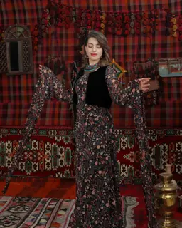 جولناز - شيرينه كهلك زێده (قطعة واحدة، قماش ناعم – يُوصى بارتداء فستان داخلي) 3