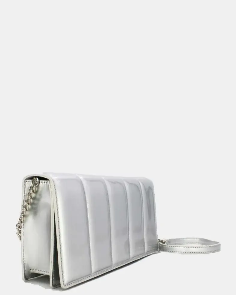 Handtasche – Pochette matelasse Effet cuir verni argent