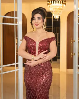 Deria – أنوقة الأحمر الياقوتي 4