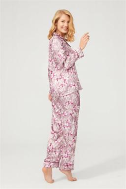 Cottonhill Satin-Pyjama Damen lang mit Knopfleiste – Pflaume geblümt 2